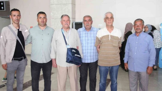 Elazığ'da pandeminin ardından ilk hacı kafilesi yola çıktı