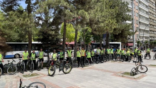 Elazığ'da pedallar bağımlılıktan uzak nesiller için çevrildi