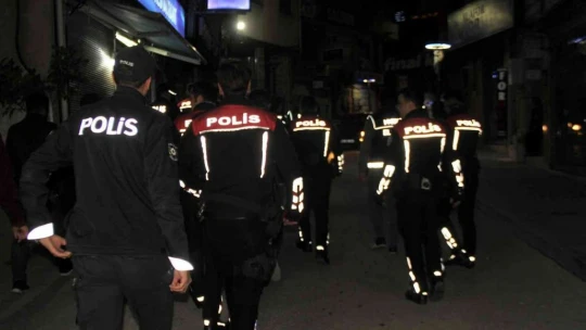 Elazığ'da polis suçlulara göz açtırmıyor