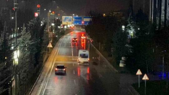 Elazığ'da sağanak etkisini sürdürüyor