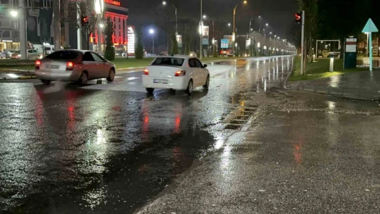 Elazığ'da sağanak etkisini sürdürüyor