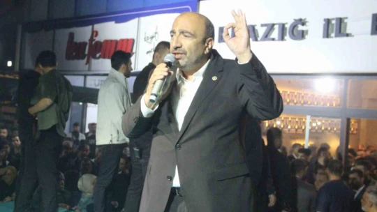 Elazığ'da seçim sonucu coşkuyla kutlandı