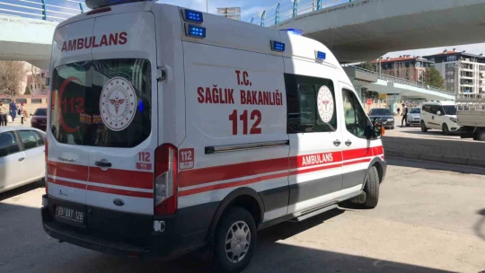 Elazığ'da silahlı bıçaklı kavga: 2 yaralı