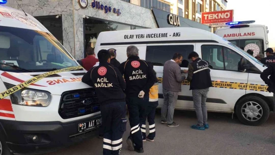 Elazığ'da silahlı kavga: 3 ölü