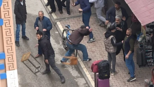 Elazığ'da silahlı kavgada ortalık savaş alanına döndü: 1 yaralı