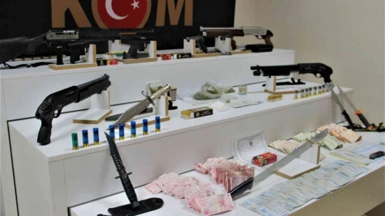 Elazığ'da silindir operasyonu: 22 gözaltı