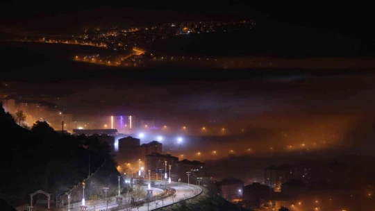 Elazığ'da sis ve şehir ışıklarının görsel şöleni
