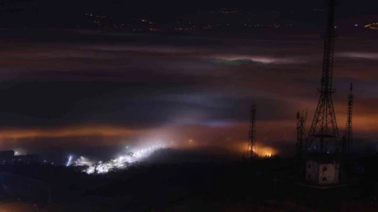 Elazığ'da sis ve şehir ışıklarının görsel şöleni