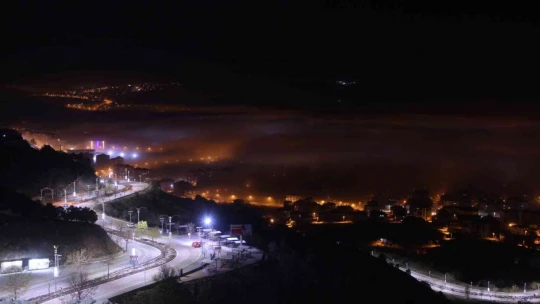 Elazığ'da sis ve şehir ışıklarının görsel şöleni