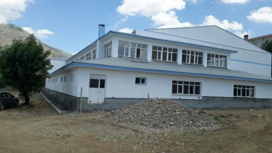 Spor tesisleri yenileniyor