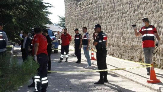 Elazığ'da şüpheli ölüm