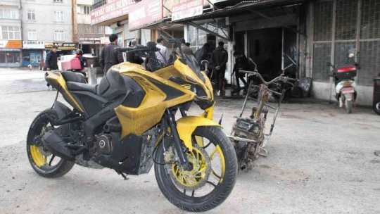 Elazığ'da tamir dükkanında yangın: 400 bin liralık motosikletler kül oldu