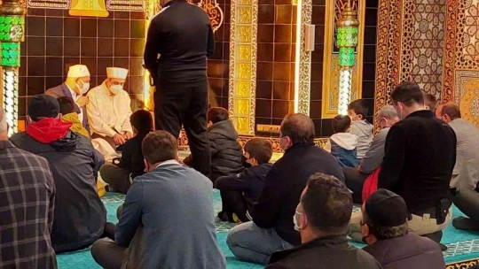 Elazığ'da tesbihat ve sohbet programı düzenlendi