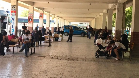 Elazığ'da toplu alanlarda aşı olmayanlara yönelik PCR testi zorunluluğu başladı