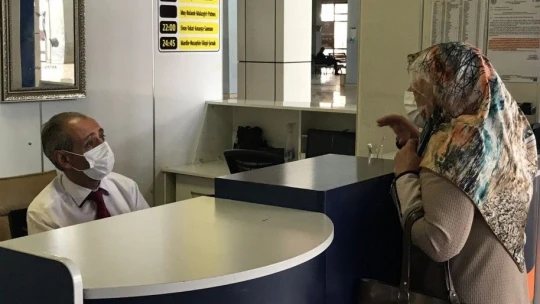 Elazığ'da toplu alanlarda aşı olmayanlara yönelik PCR testi zorunluluğu başladı