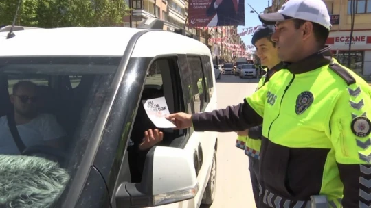 Elazığ'da Trafik Haftası'nda yolcular bilgilendirildi