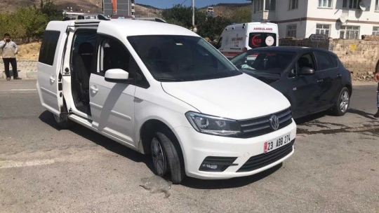 Elazığ'da trafik kazası: 1 yaralı