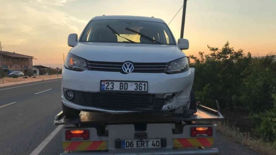 Elazığ'da Feci kaza: 10 yaralı