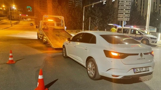 Elazığ'da trafik kazası: 2 yaralı