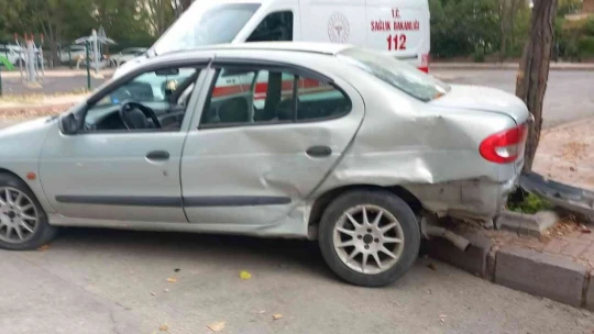 Elazığ'da trafik kazası: 2 yaralı
