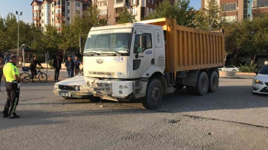 Elazığ'da trafik kazası: 2 yaralı