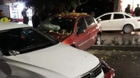 Elazığ'da trafik kazası: 2 yaralı