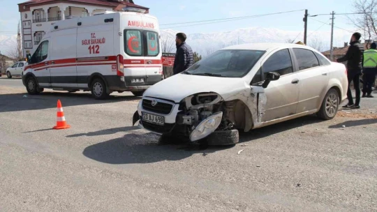 Elazığ'da trafik kazası: 4 yaralı