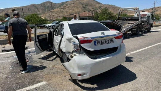 Elazığ'da trafik kazası: 5 yaralı