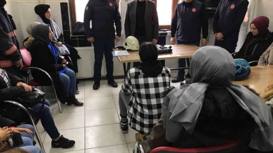 Elazığ'da üniversite öğrencilerine yönelik yangın eğitimi ve tatbikatı