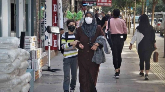 Elazığ'da vaka sayıları hızla düşüyor