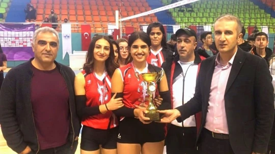 Elazığ'da voleybol müsabakaları sona erdi