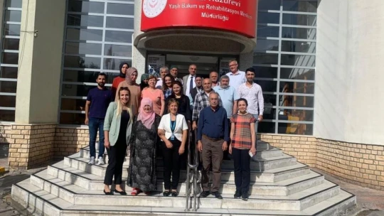 Elazığ'da yaşlılar yalnız bırakılmadı