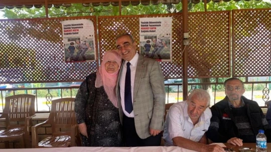 Elazığ'da yaşlılar yalnız bırakılmadı