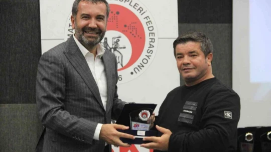 Elazığ'da Yılın Spor Enleri Ödül programı