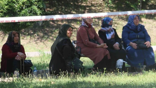 Elazığ'da YKS'nin ilk oturum heyecanı başladı