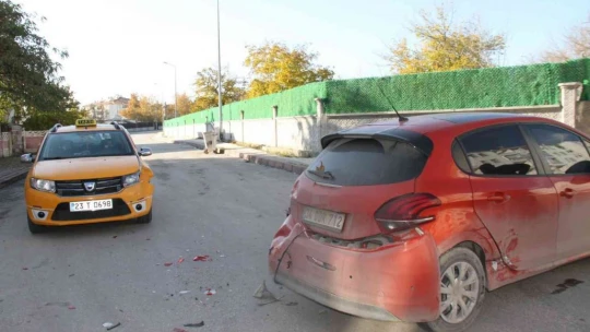 Elazığ'da zincirleme trafik kazası: 1 yaralı