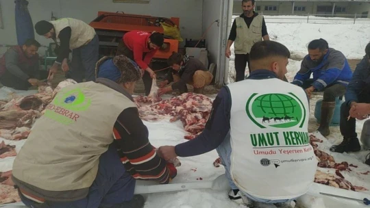 Elazığ'dan Malatya'daki depremzedelere yardım