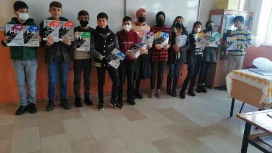 Elazığ'dan Muş'a kitap desteği