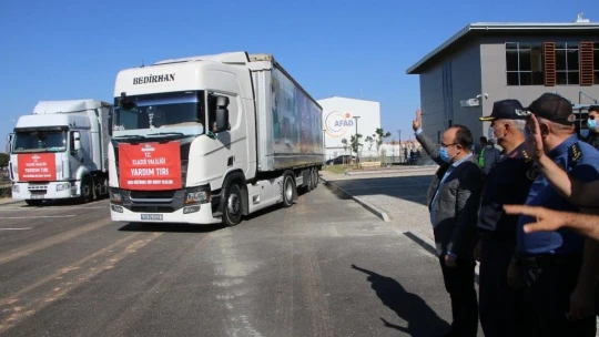 Elazığ'dan sel bölgesine 3 tır yardım