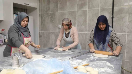 Elazığ depremzedeler için tek yürek