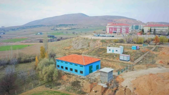 Elazığ içme suyu isale hattı 2. kısım işinde çalışmalar sürüyor