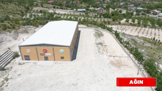 Elazığ'ın 10 ilçesine spor salonu yapıldı