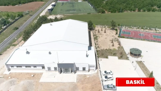 Elazığ'ın 10 ilçesine spor salonu yapıldı