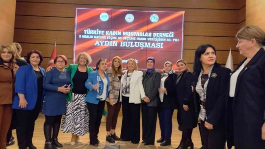 Elazığ'ın en genç kadın muhtarından Türkiye'nin ilk kadın muhtarına anlamlı ziyaret