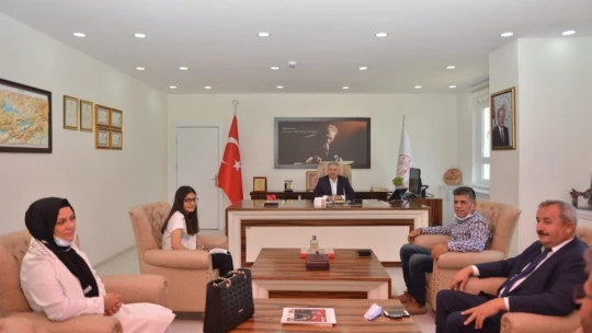 Sare Yıldız, 'Galatasaray Lisesine gitmek istiyorum'