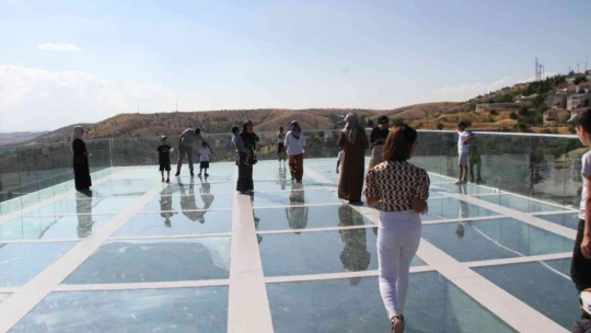 Bayramda Harput'a ziyaretçi akını
