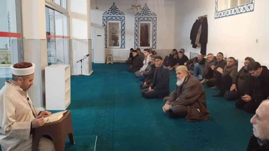 Elazığ Müftülüğünden 'Cuma geceleri ailece camide buluşuyoruz' programı