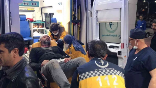 Otogarda silahlı kavga: 2 yaralı