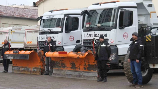 Elazığ Özel İdare ekipleri karla mücadeleye hazır: 116 personel karla mücadele için hazır bekliyor