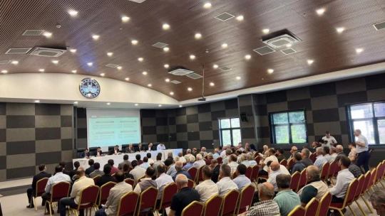 Elazığ protokolü muhtarla bir araya geldi